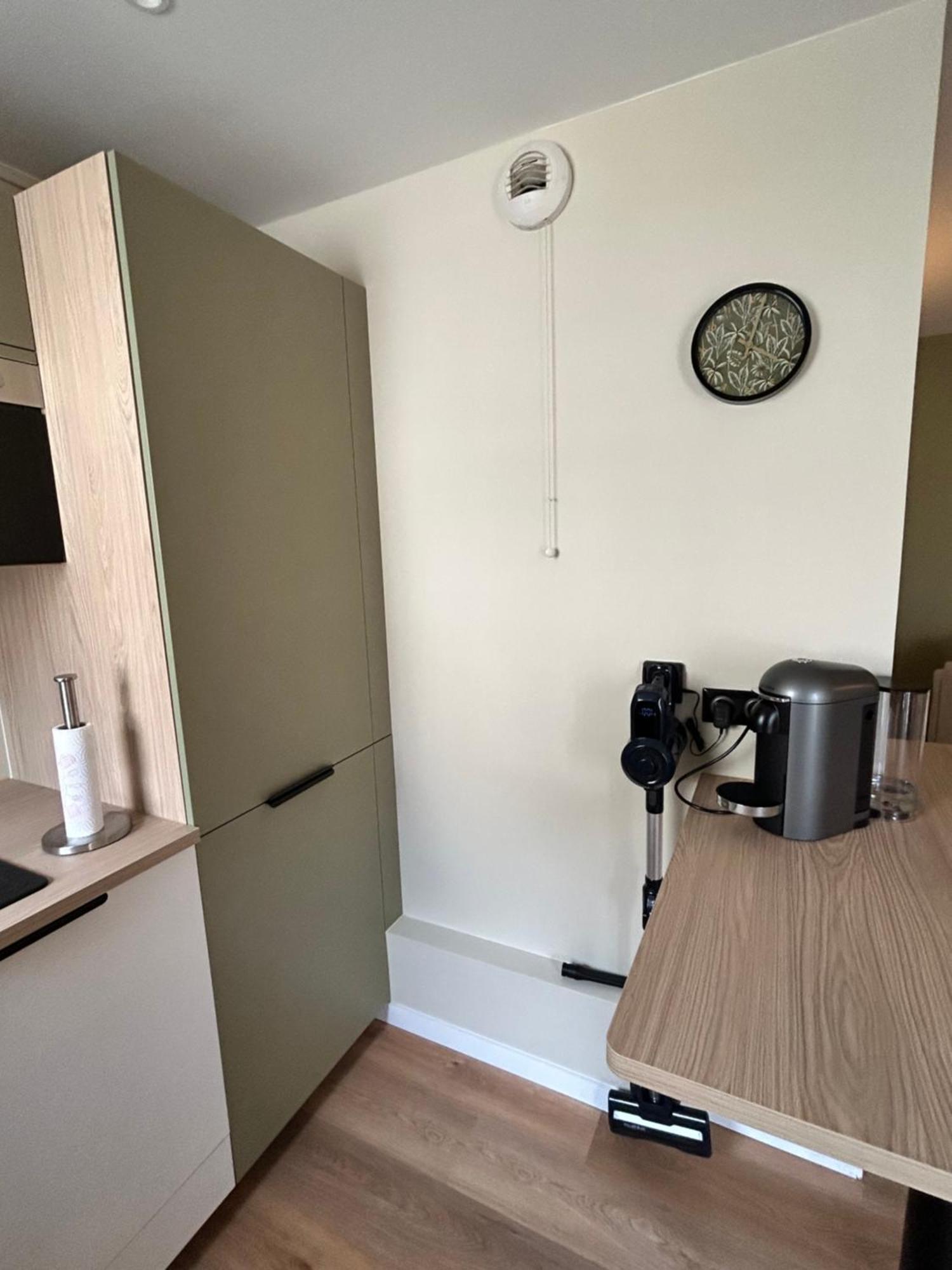 נואזי-לה-גראן Sweet And Comfy In Hyper City Center With Netflix, Prime And Disney Plus Included מראה חיצוני תמונה